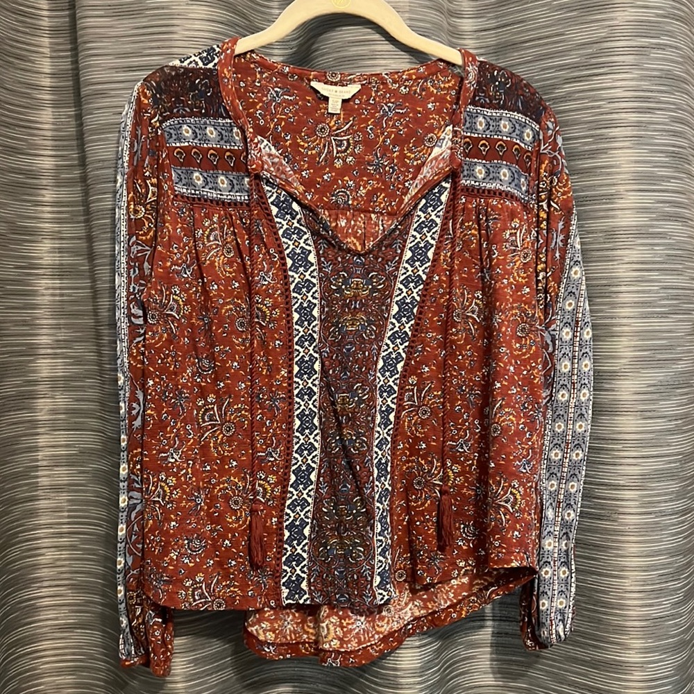 Lucky Brand long sleeve top